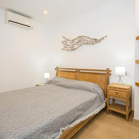 Golden Gardens Arenal Apartment